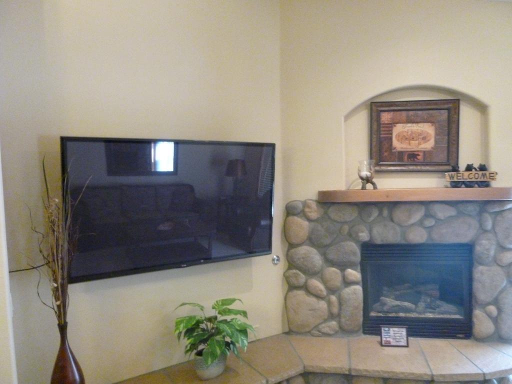 Ruidoso River Resort Condos Экстерьер фото