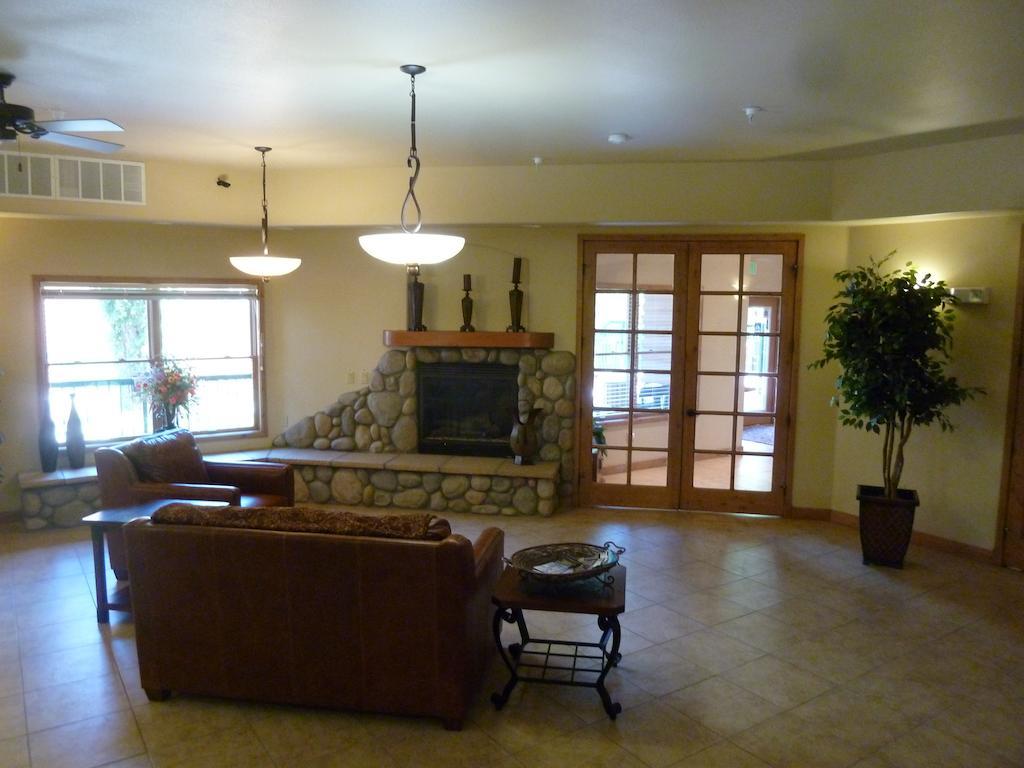 Ruidoso River Resort Condos Экстерьер фото